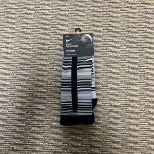 Nike: Men's Elite Graphic Crew Golf Socks